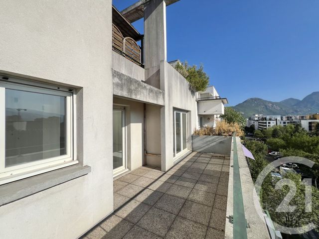 Appartement T3 &agrave; louer - 3 pi&egrave;ces - 70,76 m2 - Grenoble - 38 - RHONE-ALPES