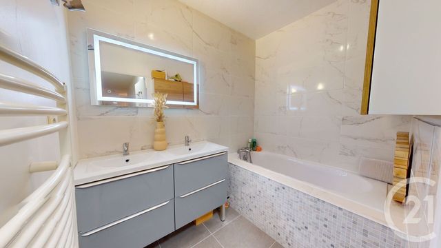 Appartement T4 &agrave; louer - 4 pi&egrave;ces - 86,44 m2 - Vif - 38 - RHONE-ALPES