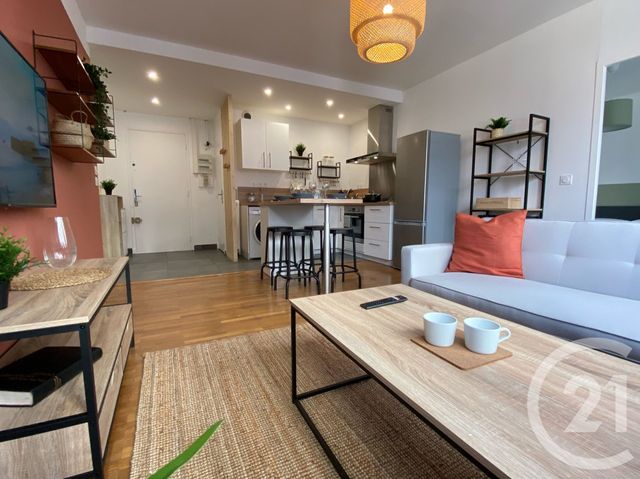 Appartement T3 &agrave; louer - 4 pi&egrave;ces - 64,94 m2 - Grenoble - 38 - RHONE-ALPES