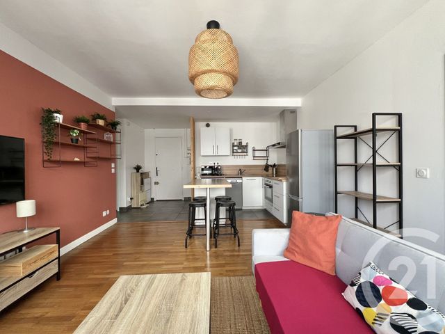 Appartement T4 &agrave; louer - 4 pi&egrave;ces - 64,94 m2 - Grenoble - 38 - RHONE-ALPES