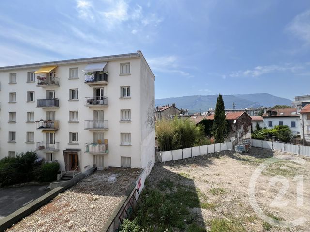 Appartement Studio &agrave; louer - 1 pi&egrave;ce - 22,35 m2 - Grenoble - 38 - RHONE-ALPES