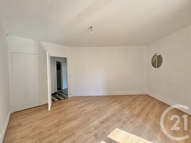 Appartement T3 &agrave; louer - 3 pi&egrave;ces - 82,77 m2 - Grenoble - 38 - RHONE-ALPES