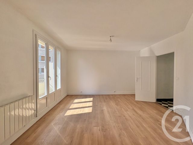 Appartement T3 &agrave; louer - 3 pi&egrave;ces - 82,77 m2 - Grenoble - 38 - RHONE-ALPES