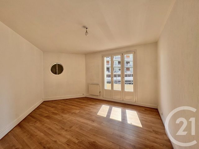 Appartement T3 &agrave; louer - 3 pi&egrave;ces - 82,77 m2 - Grenoble - 38 - RHONE-ALPES