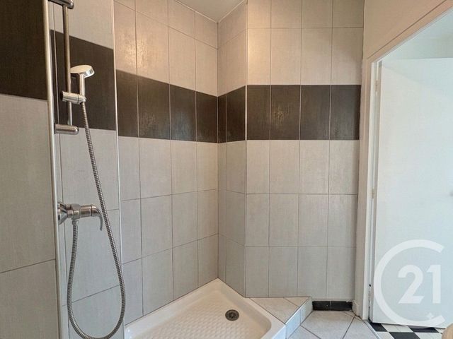 Appartement T3 &agrave; louer - 3 pi&egrave;ces - 82,77 m2 - Grenoble - 38 - RHONE-ALPES