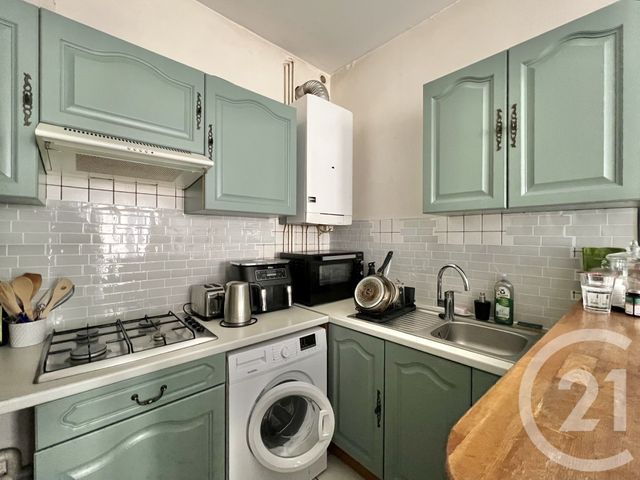 Appartement T3 &agrave; louer - 3 pi&egrave;ces - 62,31 m2 - Grenoble - 38 - RHONE-ALPES