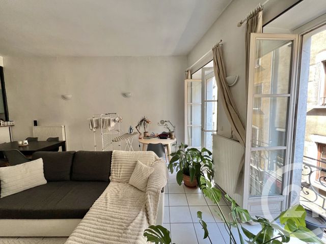 Appartement T3 &agrave; louer - 3 pi&egrave;ces - 62,31 m2 - Grenoble - 38 - RHONE-ALPES