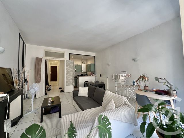 Appartement T3 &agrave; louer - 3 pi&egrave;ces - 62,31 m2 - Grenoble - 38 - RHONE-ALPES