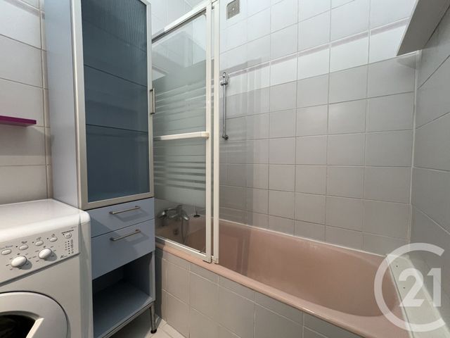 Appartement T4 &agrave; louer - 4 pi&egrave;ces - 84,40 m2 - Grenoble - 38 - RHONE-ALPES