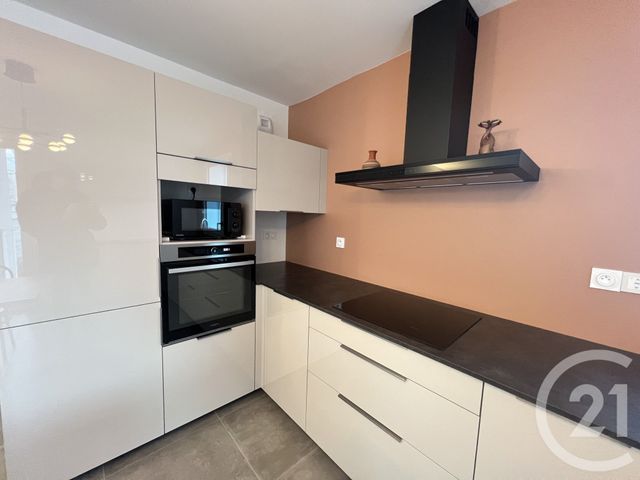 Appartement T3 &agrave; louer - 3 pi&egrave;ces - 72,40 m2 - Grenoble - 38 - RHONE-ALPES