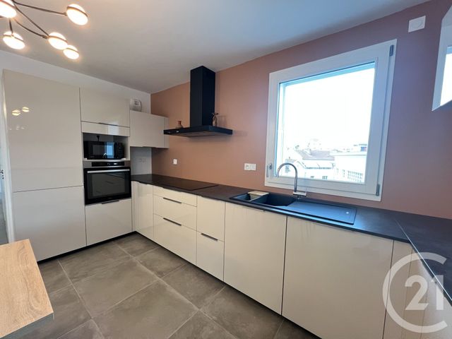 Appartement T3 &agrave; louer - 3 pi&egrave;ces - 72,40 m2 - Grenoble - 38 - RHONE-ALPES