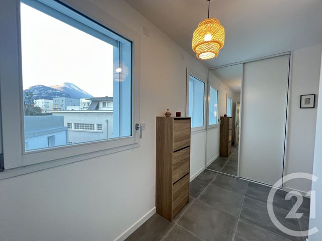 Appartement T3 &agrave; louer - 3 pi&egrave;ces - 72,40 m2 - Grenoble - 38 - RHONE-ALPES