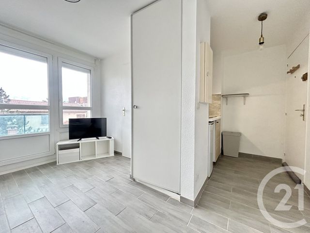 Appartement Studio &agrave; louer - 1 pi&egrave;ce - 17,74 m2 - Grenoble - 38 - RHONE-ALPES