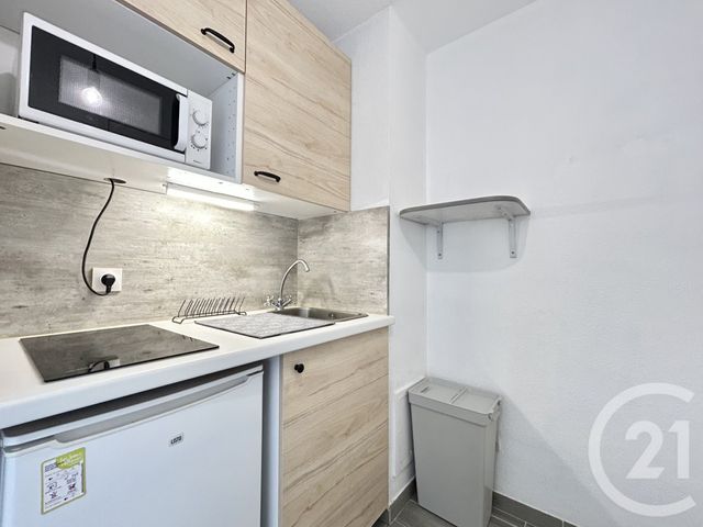 Appartement Studio &agrave; louer - 1 pi&egrave;ce - 17,74 m2 - Grenoble - 38 - RHONE-ALPES