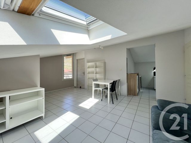 Appartement T2 &agrave; louer - 2 pi&egrave;ces - 39,38 m2 - Vif - 38 - RHONE-ALPES