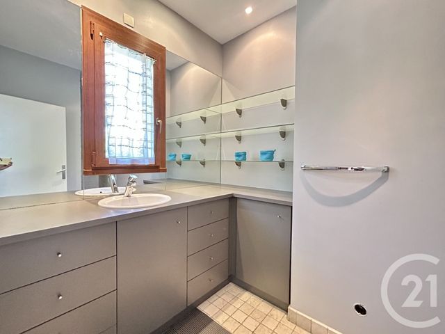 Appartement Studio &agrave; louer - 1 pi&egrave;ce - 22,52 m2 - Seyssins - 38 - RHONE-ALPES
