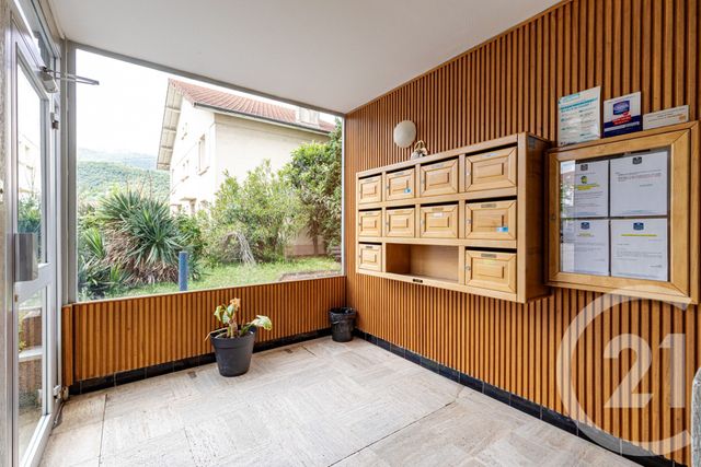 Appartement F4 &agrave; vendre - 4 pi&egrave;ces - 84 m2 - Seyssinet Pariset - 38 - RHONE-ALPES