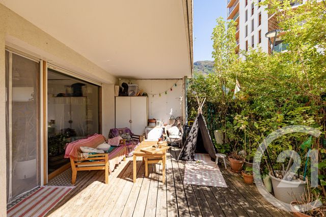 Appartement F4 &agrave; vendre - 4 pi&egrave;ces - 81 m2 - Grenoble - 38 - RHONE-ALPES