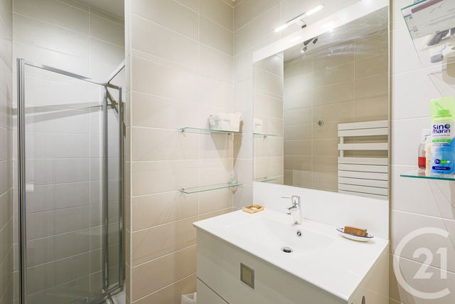 Appartement &agrave; vendre - 5 pi&egrave;ces - 103,75 m2 - Grenoble - 38 - RHONE-ALPES