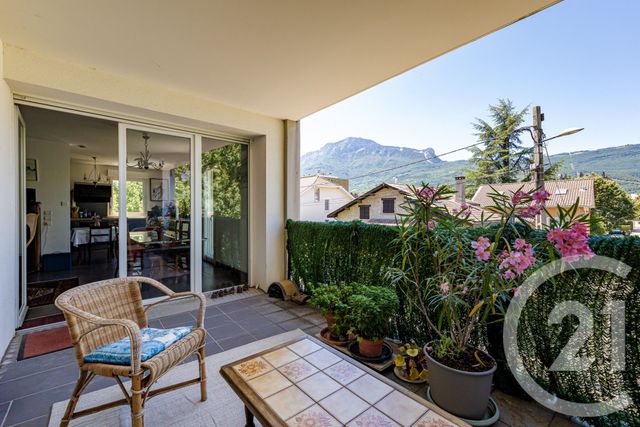 Appartement &agrave; vendre - 5 pi&egrave;ces - 103,75 m2 - Grenoble - 38 - RHONE-ALPES