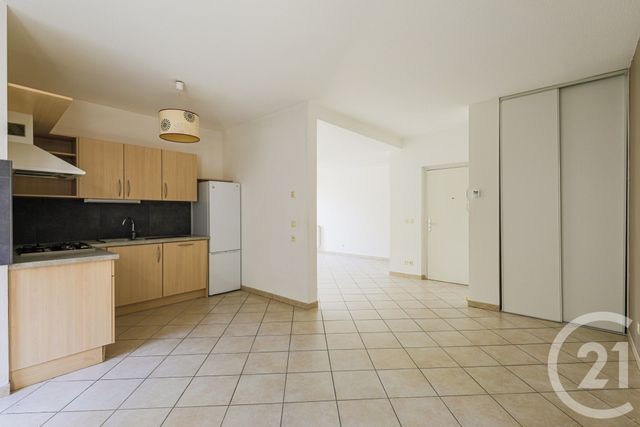 Appartement T3 &agrave; vendre - 3 pi&egrave;ces - 74 m2 - Grenoble - 38 - RHONE-ALPES