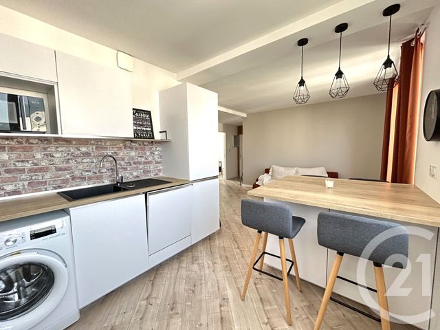 Appartement T3 &agrave; louer - 3 pi&egrave;ces - 59,05 m2 - Grenoble - 38 - RHONE-ALPES