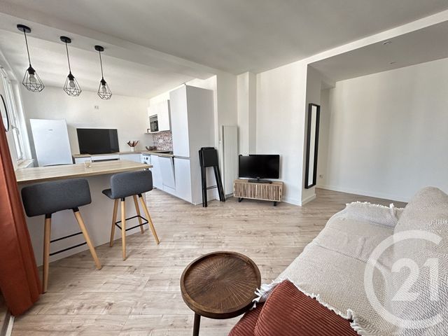 Appartement T3 &agrave; louer - 3 pi&egrave;ces - 59,05 m2 - Grenoble - 38 - RHONE-ALPES
