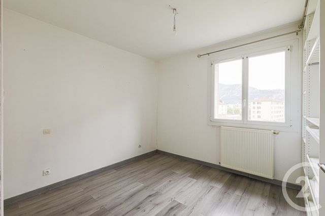 Appartement &agrave; vendre - 3 pi&egrave;ces - 63 m2 - Fontaine - 38 - RHONE-ALPES
