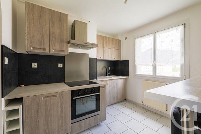 Appartement &agrave; vendre - 3 pi&egrave;ces - 63 m2 - Fontaine - 38 - RHONE-ALPES