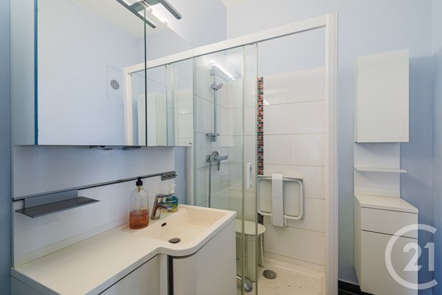 Appartement T4 &agrave; vendre - 3 pi&egrave;ces - 92 m2 - Grenoble - 38 - RHONE-ALPES