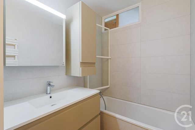 Appartement F5 &agrave; vendre - 5 pi&egrave;ces - 123,43 m2 - Grenoble - 38 - RHONE-ALPES