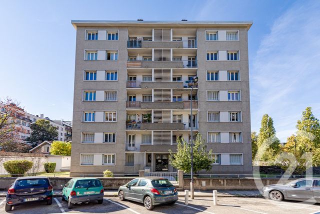 Appartement F4 &agrave; vendre - 4 pi&egrave;ces - 65 m2 - Grenoble - 38 - RHONE-ALPES