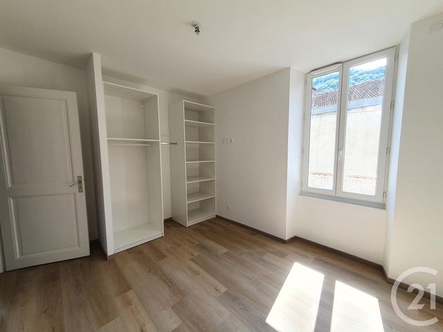 Appartement T3 &agrave; louer - 3 pi&egrave;ces - 68,06 m2 - Villard Bonnot - 38 - RHONE-ALPES