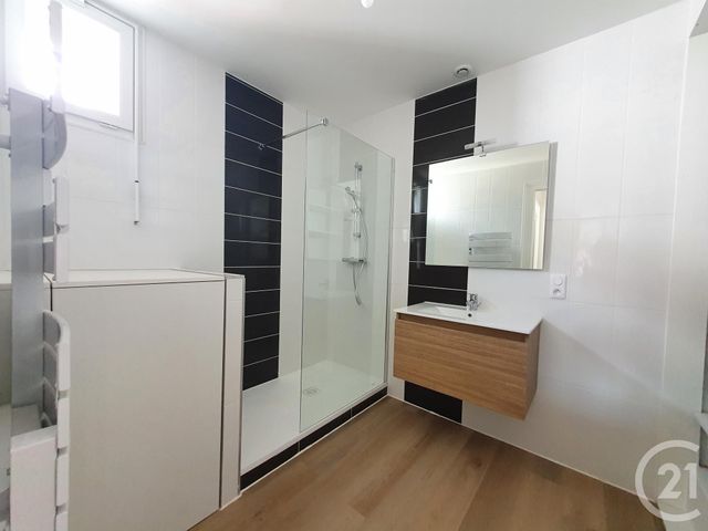 Appartement T3 &agrave; louer - 3 pi&egrave;ces - 68,06 m2 - Villard Bonnot - 38 - RHONE-ALPES