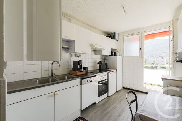 Appartement T4 &agrave; vendre - 4 pi&egrave;ces - 66,44 m2 - Seyssins - 38 - RHONE-ALPES