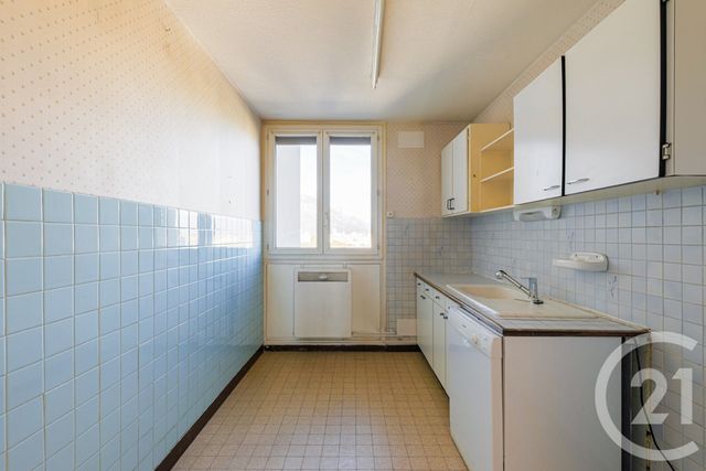 Appartement T4 &agrave; vendre - 5 pi&egrave;ces - 75,59 m2 - Grenoble - 38 - RHONE-ALPES