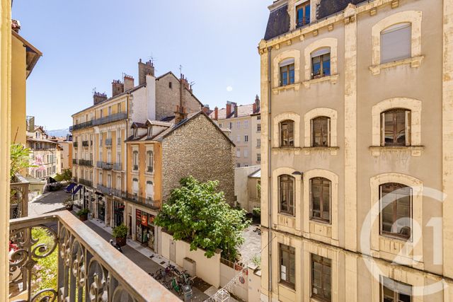 Appartement F3 &agrave; vendre - 3 pi&egrave;ces - 90 m2 - Grenoble - 38 - RHONE-ALPES