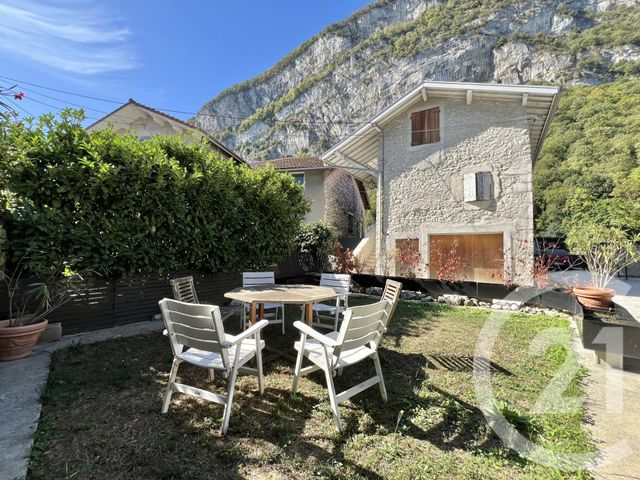 Maison &agrave; louer - 3 pi&egrave;ces - 115,38 m2 - Sassenage - 38 - RHONE-ALPES