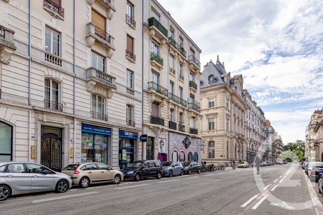 Appartement F4 &agrave; vendre - 4 pi&egrave;ces - 187 m2 - Grenoble - 38 - RHONE-ALPES