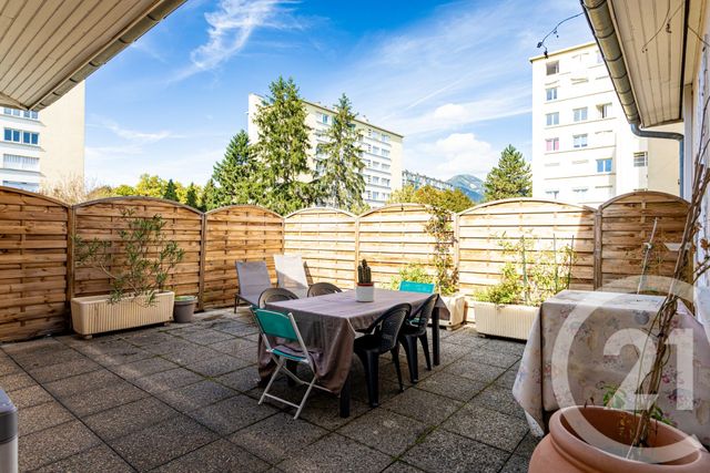 Appartement &agrave; vendre - 3 pi&egrave;ces - 62,26 m2 - Grenoble - 38 - RHONE-ALPES