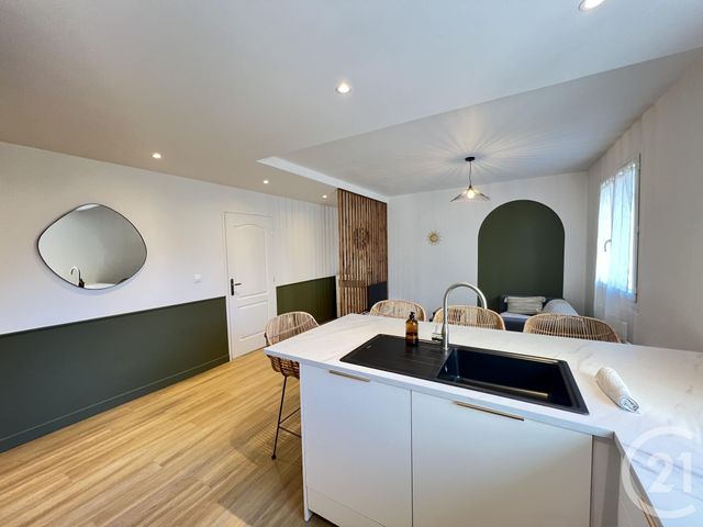 Appartement T3 &agrave; louer - 3 pi&egrave;ces - 56,07 m2 - Grenoble - 38 - RHONE-ALPES