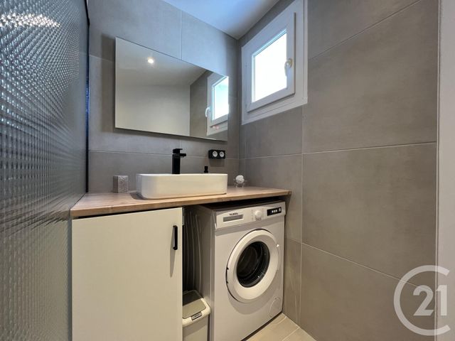 Appartement T3 &agrave; louer - 3 pi&egrave;ces - 56,07 m2 - Grenoble - 38 - RHONE-ALPES