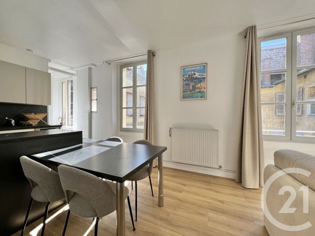 Appartement T2 &agrave; louer - 2 pi&egrave;ces - 40,70 m2 - Grenoble - 38 - RHONE-ALPES