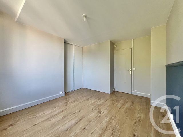 Appartement T3 &agrave; louer - 3 pi&egrave;ces - 49,46 m2 - Seyssinet Pariset - 38 - RHONE-ALPES