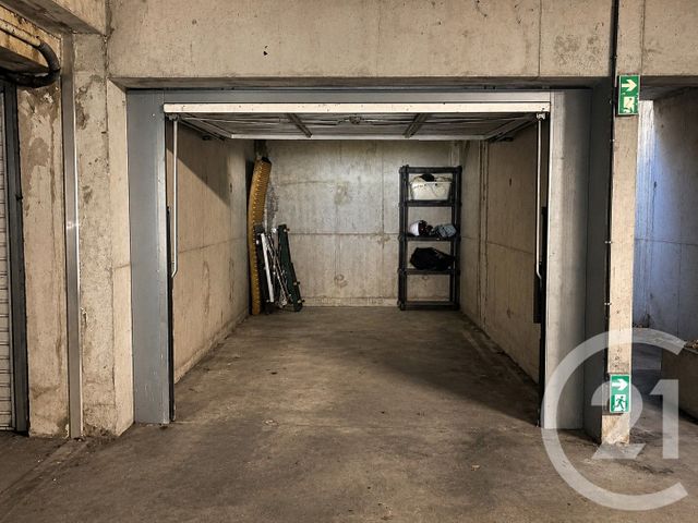 parking - GRENOBLE - 38