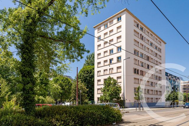Appartement T4 &agrave; louer - 4 pi&egrave;ces - 66,44 m2 - Grenoble - 38 - RHONE-ALPES