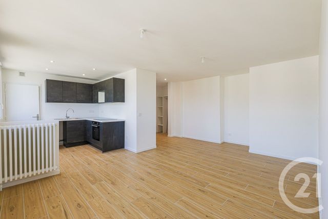 Appartement T4 &agrave; louer - 4 pi&egrave;ces - 66,44 m2 - Grenoble - 38 - RHONE-ALPES