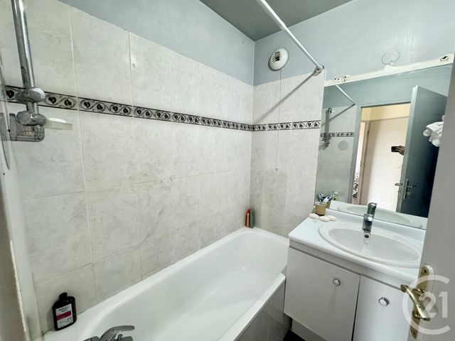 Appartement a louer sarcelles - 3 pièce(s) - 58 m2 - Surfyn