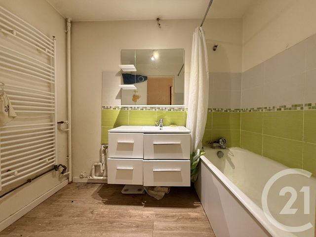 Appartement F4 à vendre - 4 pièces - 85 m2 - Sarcelles - 95 - ILE-DE-FRANCE