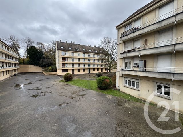Appartement F4 à vendre - 4 pièces - 85 m2 - Sarcelles - 95 - ILE-DE-FRANCE
